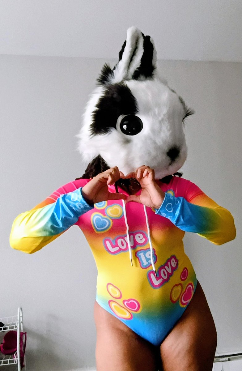 MilkyMilfyBunBun tweet media