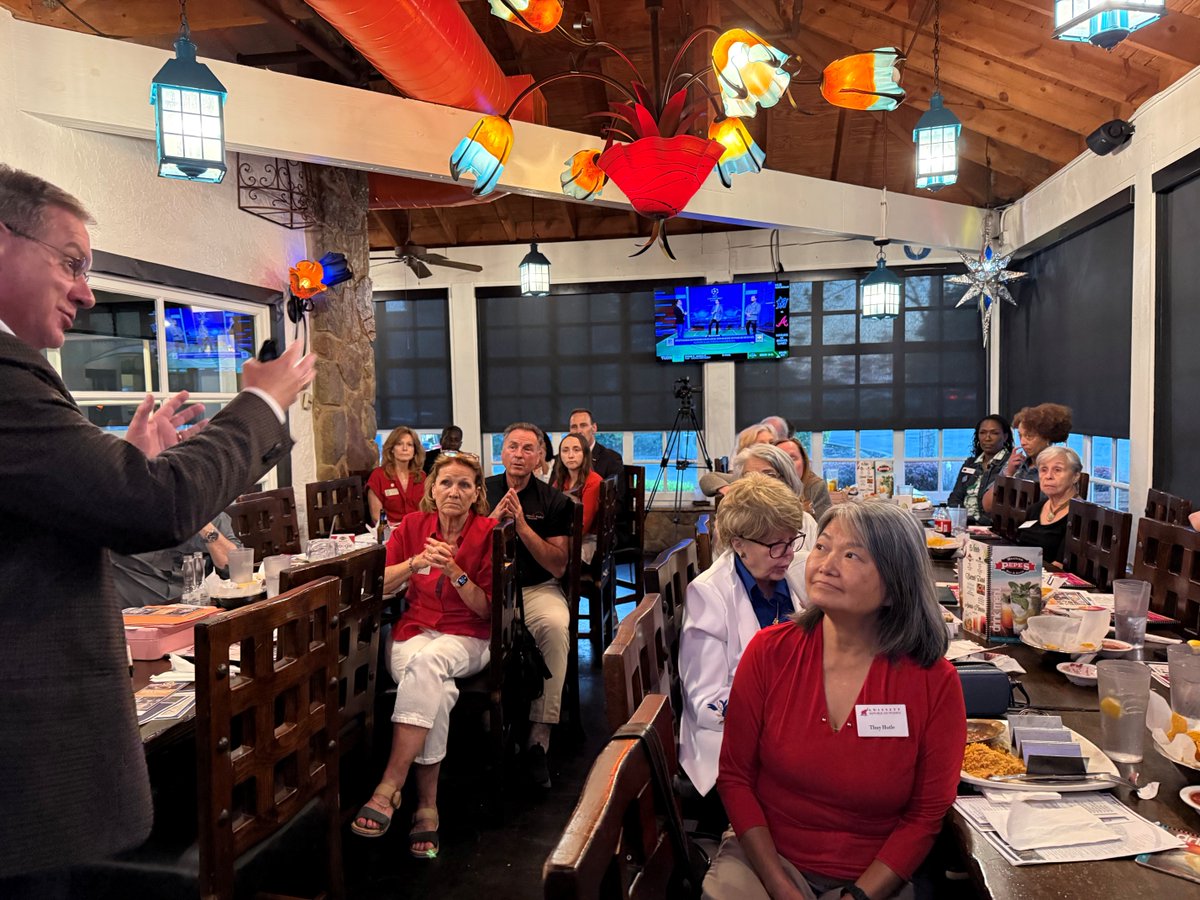GPCID's tweet photo. Last month, Gwinnett Place CID Executive Director Joe Allen spoke with the Gwinnett Republican Women about district updates and exciting developments ahead.

If you are interested in booking Joe as a speaker, email sstrange@c21pr.com.

#GPCID #GwinnettPlaceCID #GwinnettPlace https://t.co/w0zcbuRWK2
