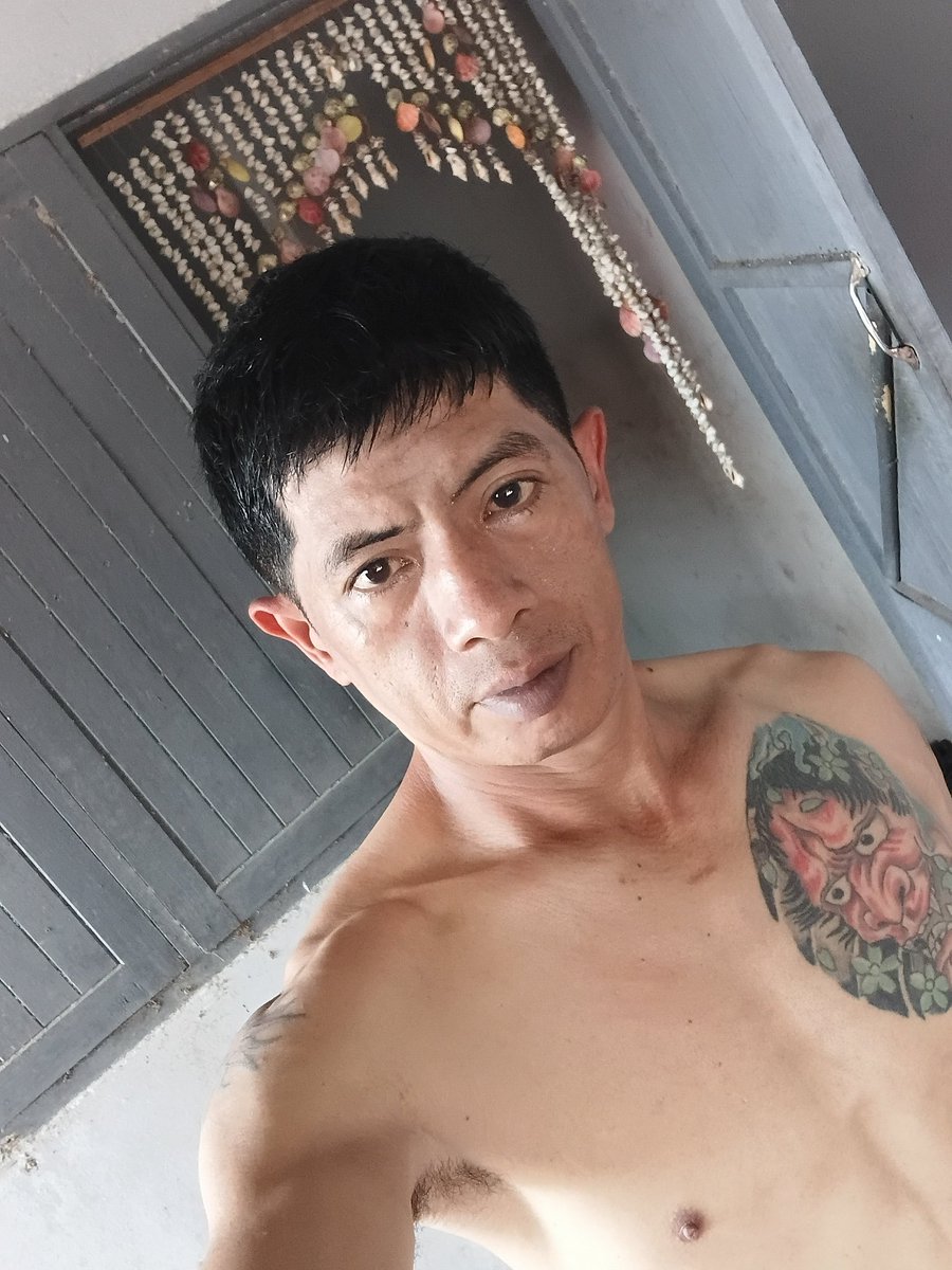 ต้น พันธ์ tweet media