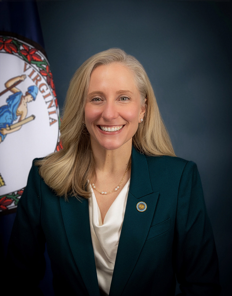 VMI1839's tweet photo. News from Post:

Virginia Military Institute has announced distinguished speakers for May ceremonies honoring the Class of 2026.

Gen. Christopher J. Mahoney will address cadets at the joint commissioning ceremony, and Gov. Abigail Spanberger will speak at commencement. Both events are open to the public.

Learn more about the speakers and ceremony details: https://t.co/d9WrmjFHVE