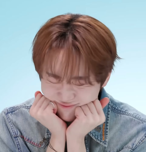 이뿌 tweet media