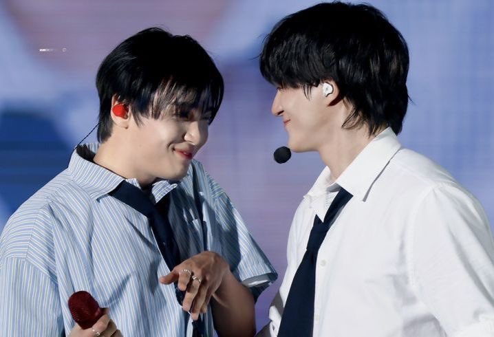 haemitjen⁺⁸² 🍒 nohyuck royal au 📌 tweet media