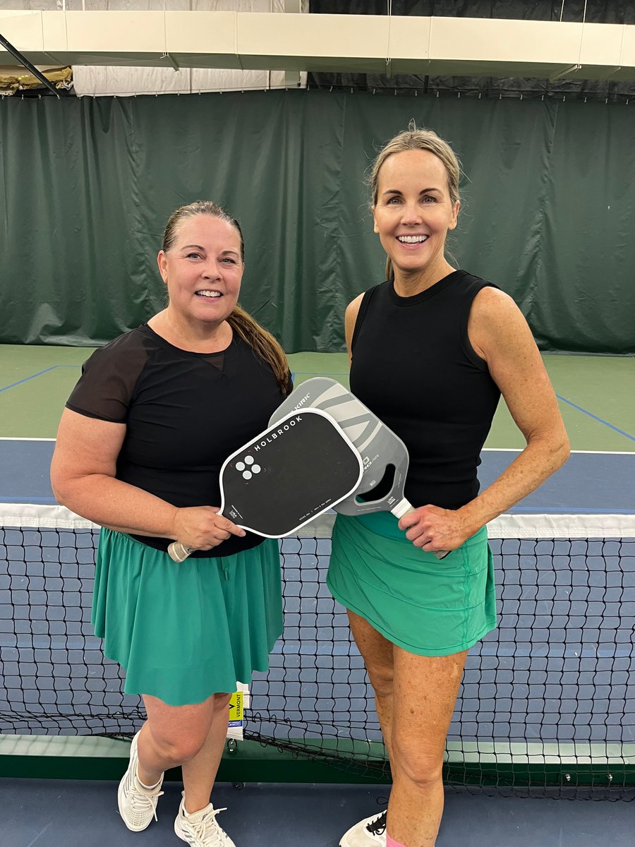 macstlouis's tweet photo. Congratulations to our Pickleball Club Champions!
 
Photo 1 - Mixed - Tim Weber/Megan Copsey
Photo 2 - Ladies' - Gretchen Pullium/Jill Niedvaslki
Photo 3 - Men's - Mike Basile/Steve Williamson https://t.co/eZ2vWgPAZZ