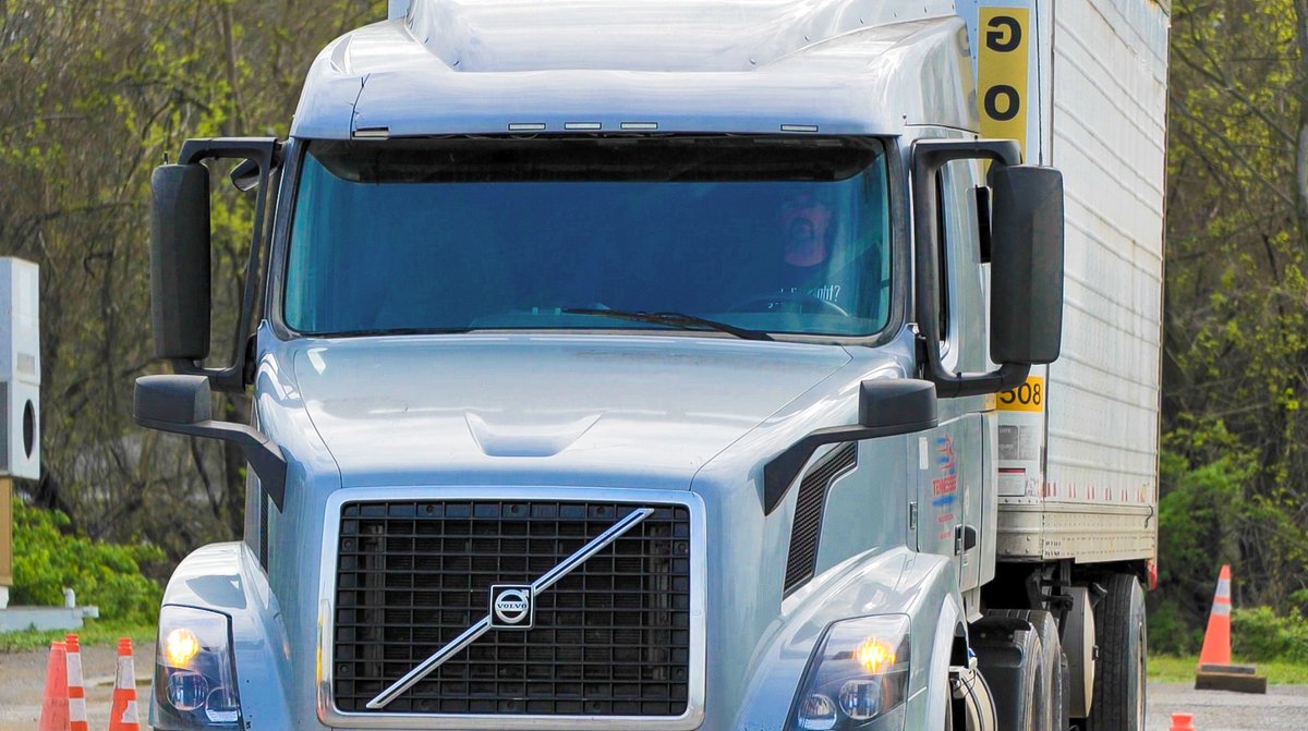 Tennessee CDL School Inc tweet media