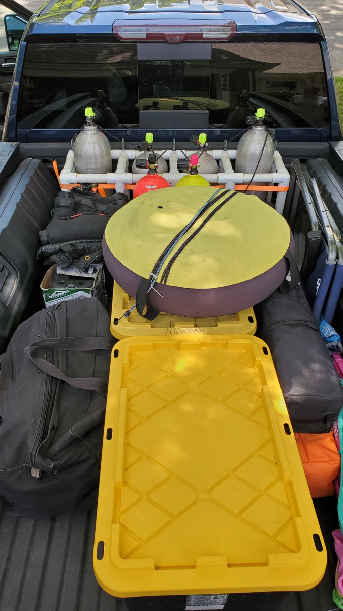 DrrScuba's tweet image. We are all loaded up and ready to head out for our first Open Water lake session of the season! 

Have you thought about becoming a certified scuba diver? Now is great time to get started, contact us to sign up today!

#OpenWater #Scuba #LakeDiving #LearnToDive #BeaverLake