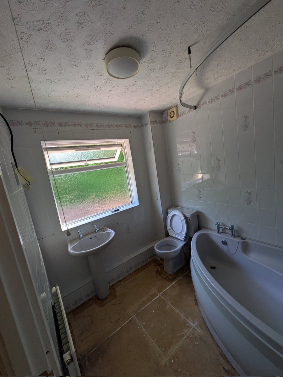 WF Bathroom Solutions tweet media