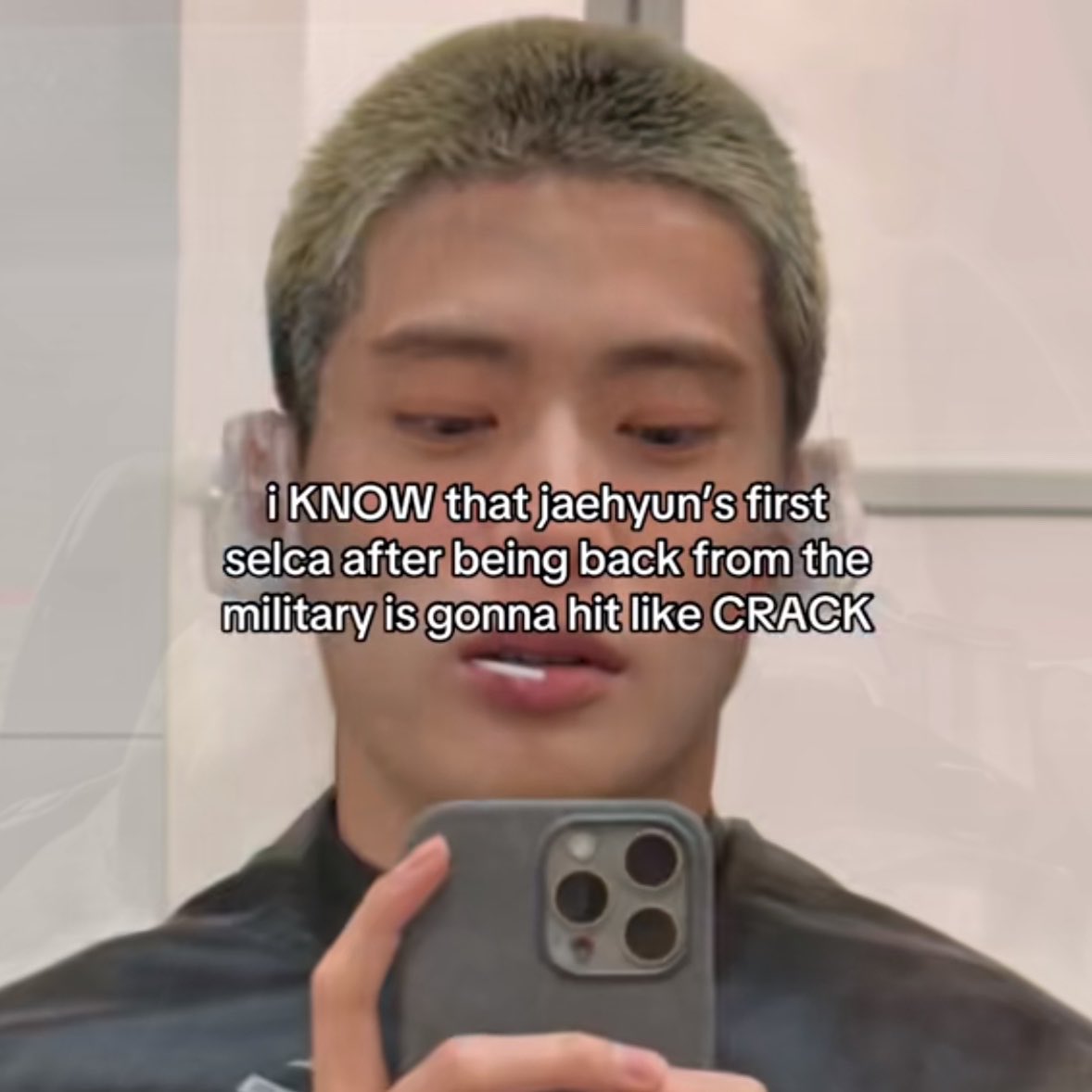 뷔♡ tweet media