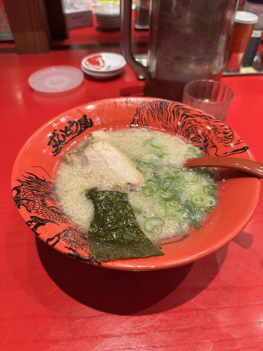 航太 tweet media