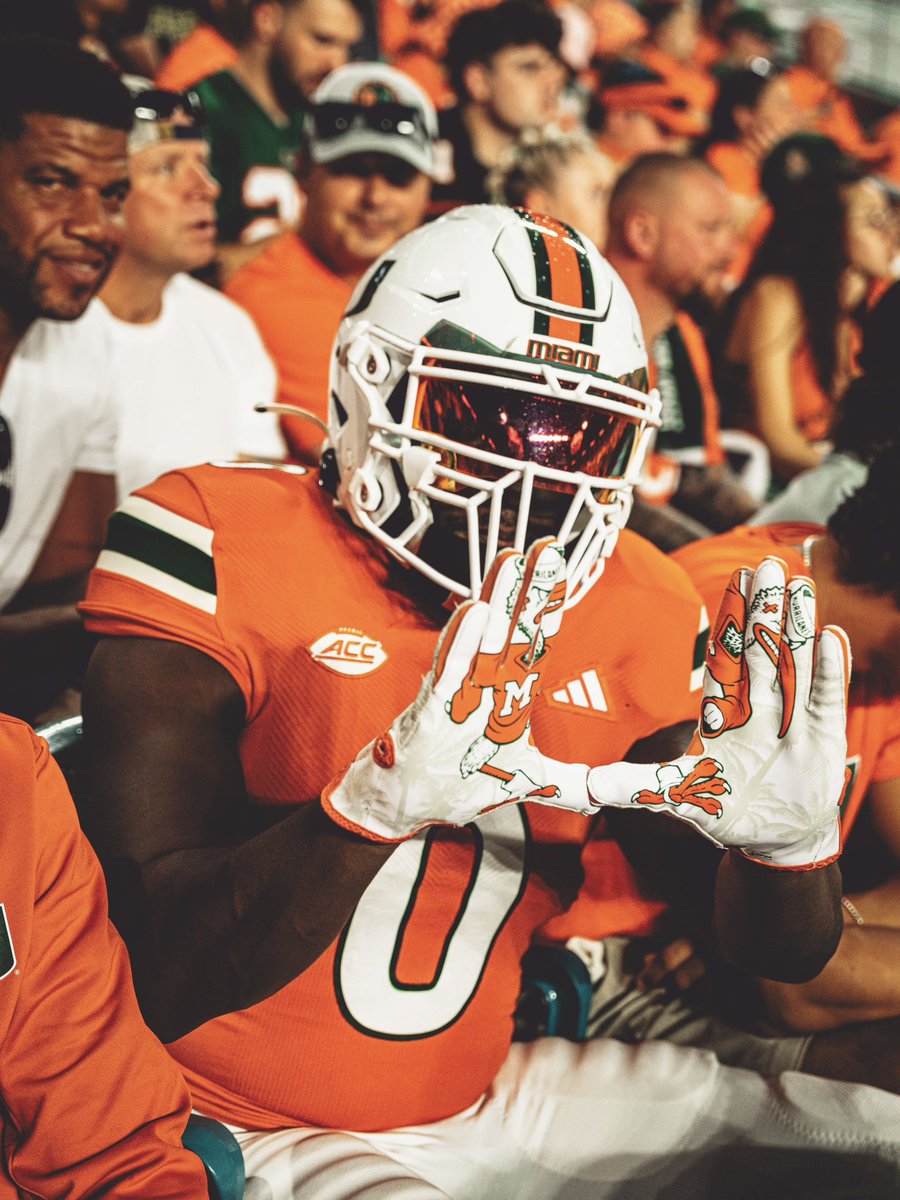 Miami Hurricanes tweet media