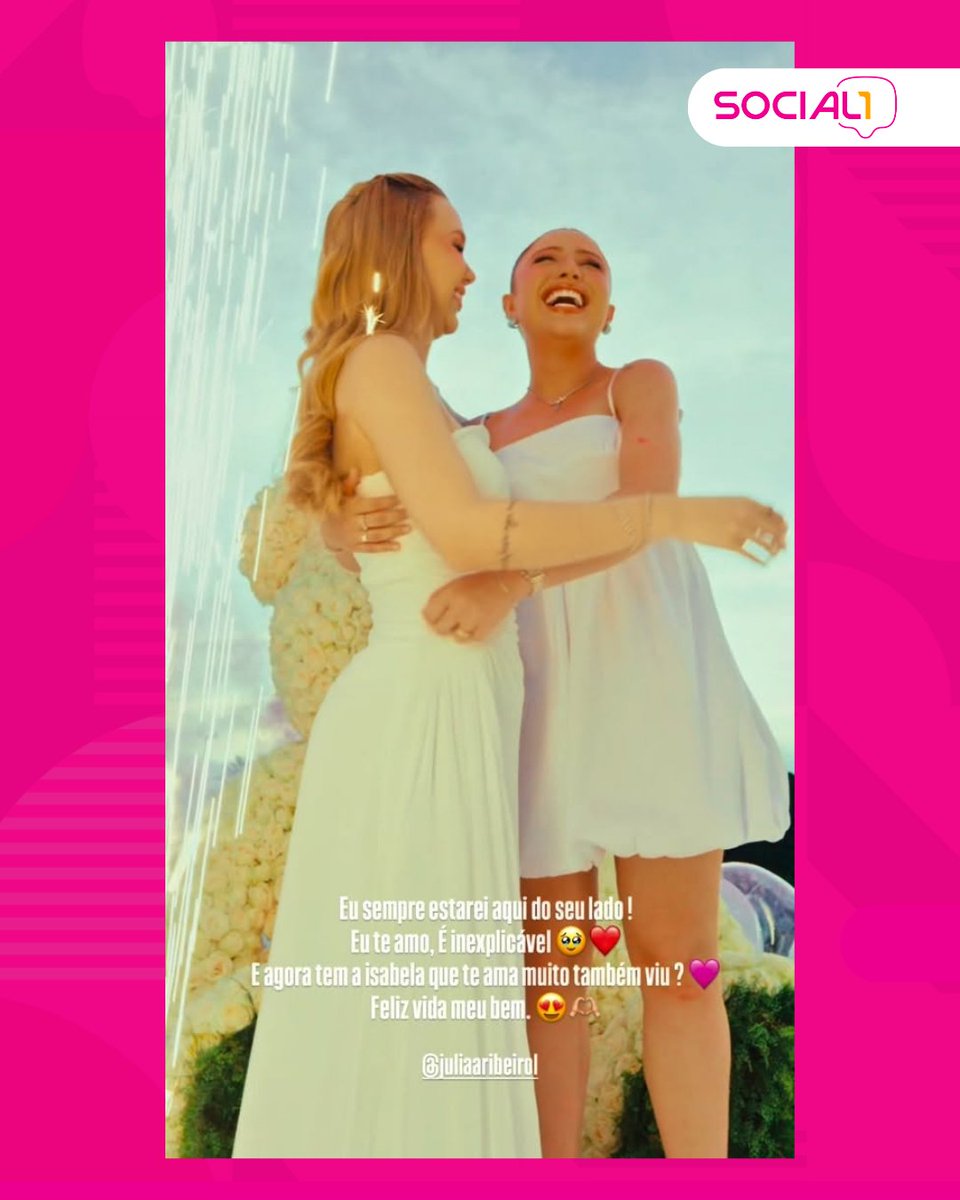 blogsocial1's tweet image. 💖🍼 Mari Fernandez emocionou a web com uma homenagem de aniversário para a esposa, Júlia Ribeiro. À espera da primeira filha, Isabela, a cantora celebrou 5 anos de união: "Obrigada por cuidar do nosso lar e da nossa família".

📸 Reprodução

#marifernandez #famosos *lm