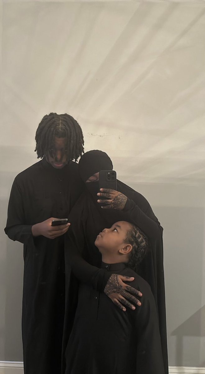𝒌𝐞𝒍𝐯 🇬🇭 tweet media