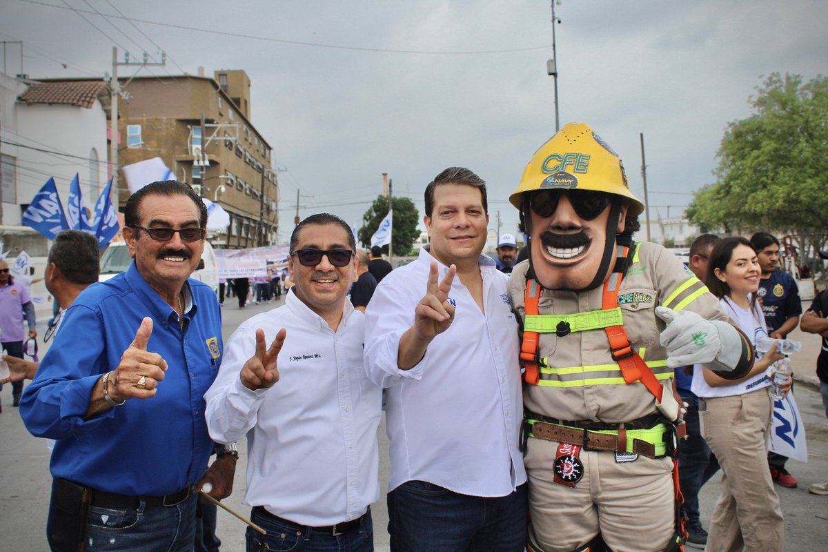 El día de hoy saludé con mucho gusto a la clase trabajadora de Reynosa, reconozco su labor y su esfuerzo que día con día realizan.