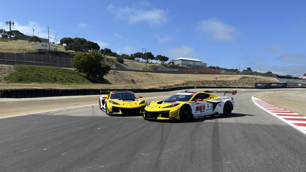 2jzJesse's tweet image. The 1999 C5.R livery on the C8 Z06 GT3.R 

Photo op at Laguna Seca for throwback race weekend with @IMSA 

Race is Sunday at 4pm EST / 1pm PST on Peacock TV

#IMSA #Corvette #CorvetteRacing #C5 #C8