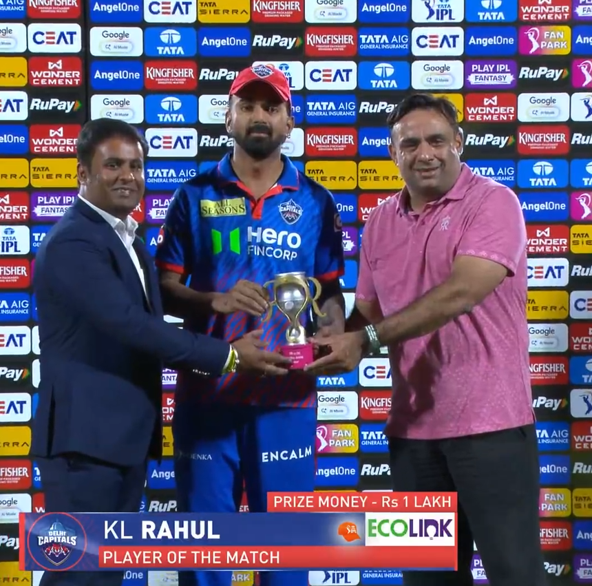 KL Rahul's 4th POTM award for DC just in 22 innings🥶