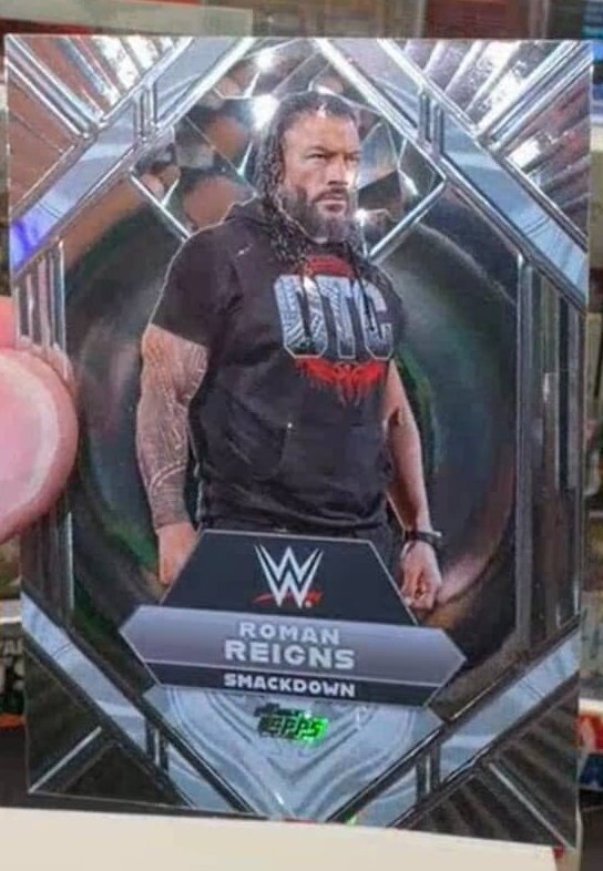 Topps tweet media