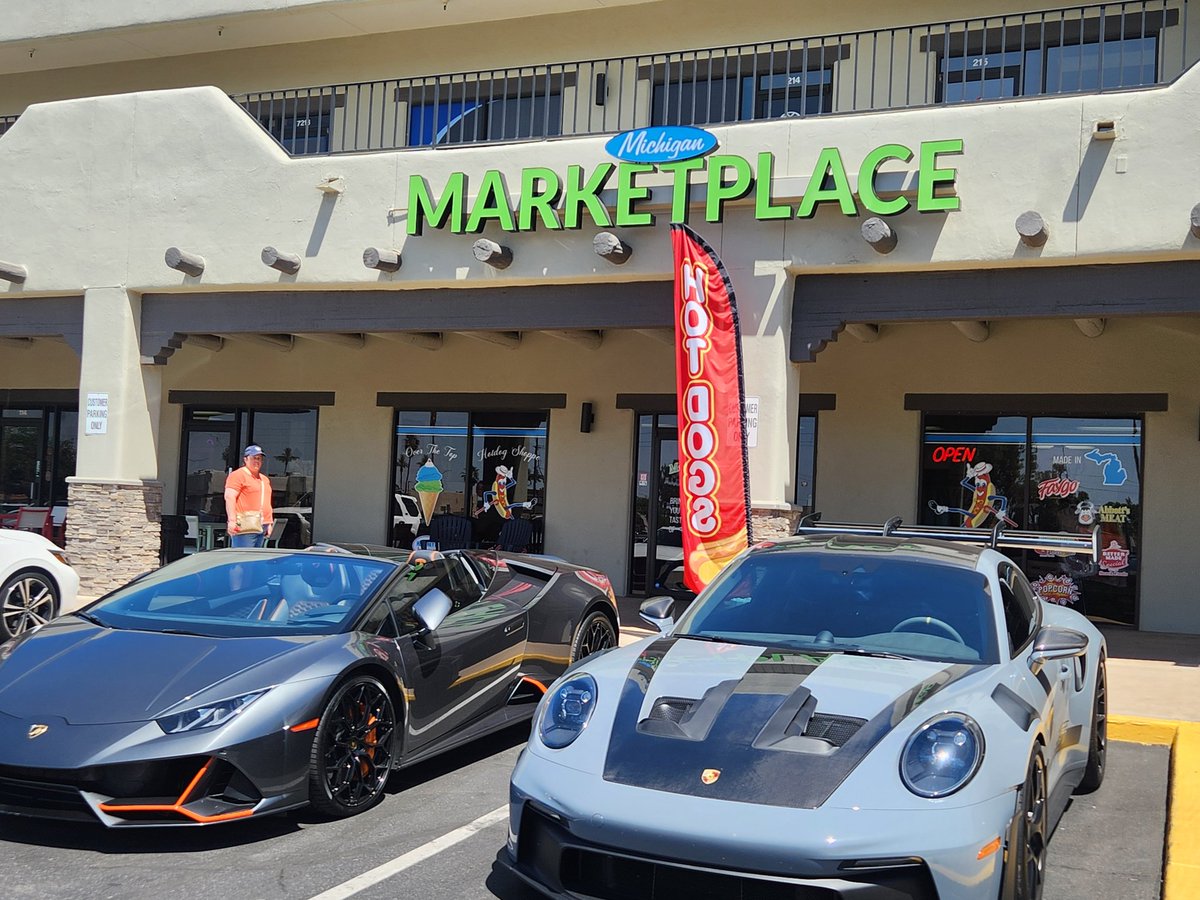 dclynick66's tweet image. Just making a nice stop at Michigan Marketplace out here in Mesa, AZ. Nothin' ever quite like a place like this that sells all Michigan made goods! This is just my first load. I am loading up my trunk big time! 👍👍