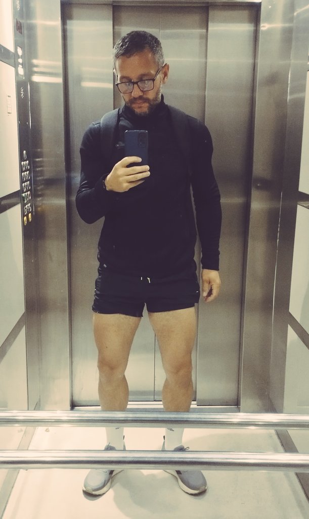 _Manevski's tweet photo. The day in a nutshell ⛰️🏃‍♂️🧔‍♂️
#Hiking ↗️ #Running ↘️ https://t.co/k092UYFArp