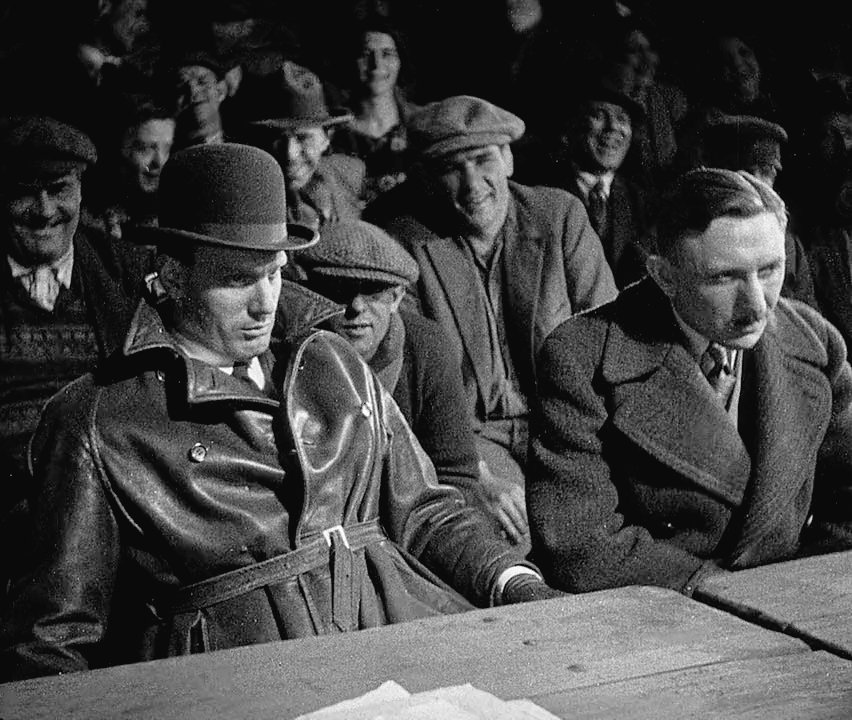 EvaArriagaD's tweet photo. 🎥 'M' (Fritz Lang, 1931). https://t.co/X3MvTetUby