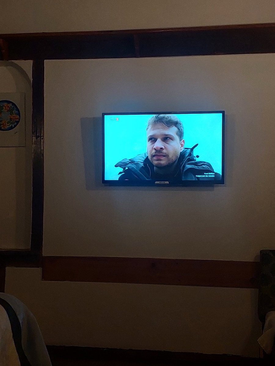 Yikiklar Kraliçesi tweet media