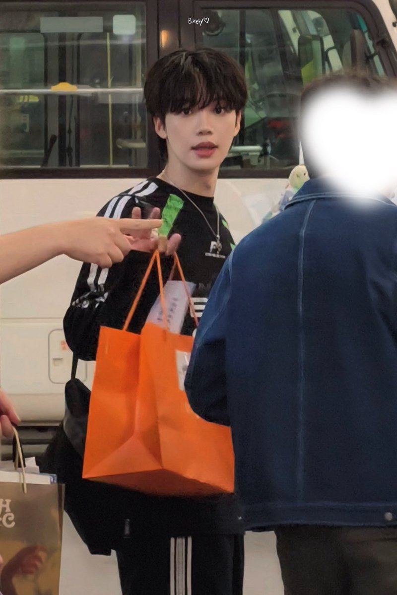 베이커리 tweet media
