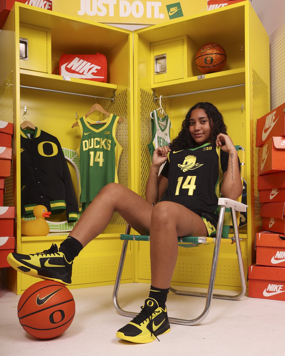 TeamProdigy_NB's tweet photo. 2028 Anaya Saldivar Slater steps on campus @OregonWBB for an Unofficial Visit. We like to thank the staff for having her on campus! @Assist_U_ @WorldExposureWB https://t.co/GgSrNmxybn
