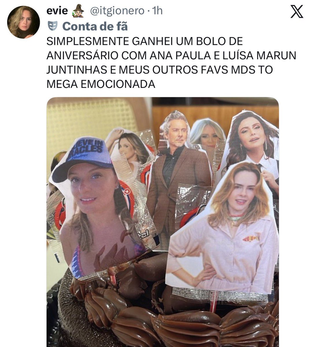 Todo dia Renaults tweet media