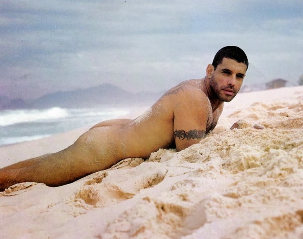 Planetadosursos's tweet photo. TBT do planeta (1/3)
Revista Íntima 04
Capa: Alexandre Frota
Ator /Politico
Junho/1999
#tbt #revista #intima #gays #revistagay #ator #globo #politico #deputado https://t.co/zTM9Gsomd7
