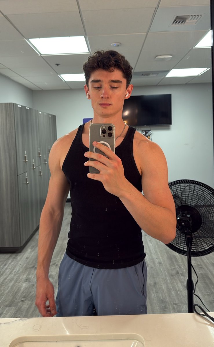Cooper Hayes tweet media