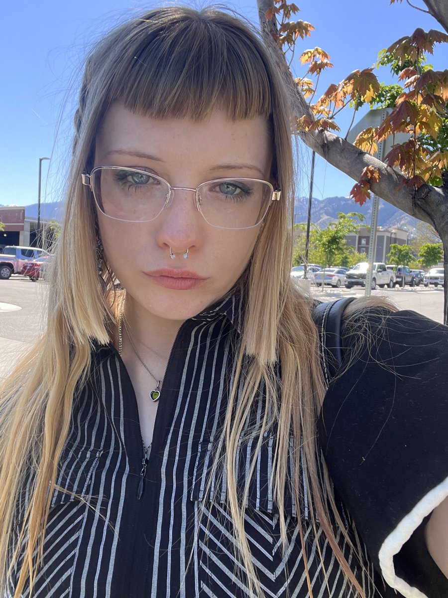 babiezomb's tweet image. #angelcore im a fairy irl