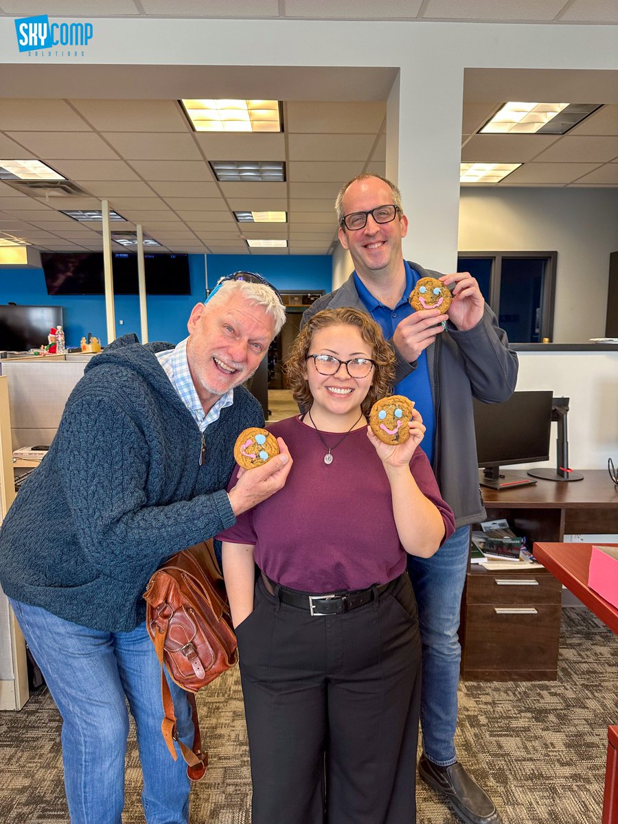 skycompIT's tweet photo. Nothing hits better on a Friday morning than some Smile Cookies! Getting treats while supporting a local charity—best feeling ever! 😊 

If you haven’t done it yet this year, stop by your closest Tim Hortons and grab a few Smile Cookies—this is your sign 😉 https://t.co/XA89OayOKS