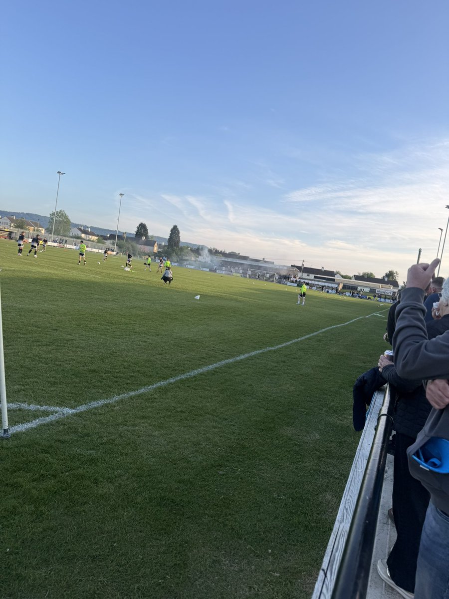 Chippenham Groundhoppers tweet media