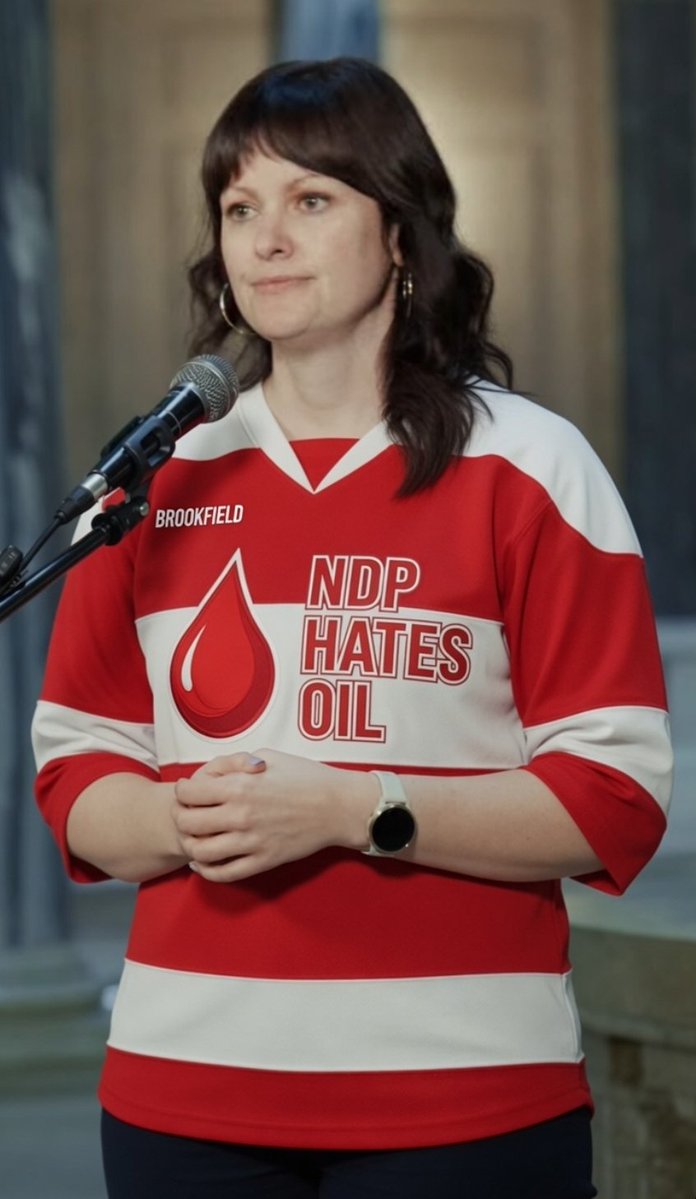 AlienHobo's tweet image. In a shocking show of support, the Saskatchewan NDP completely agree with Premier Scott Moe.  Some NDP members have simply decided to quit politics as they have nothing to complain aboot... ya right.  🤣
--
Moe oil
Mo' problems 😎 

#skpoli #abpoli