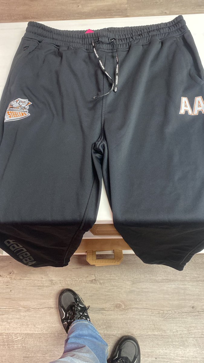 GibboXLII's tweet photo. Discovered these at @StLukes_Sheff shop in Darnall this afternoon. Been wracking my brain about who the AA initials belonged to. Any help @steelershockey @JJFearnley https://t.co/dnvXP5ccGS