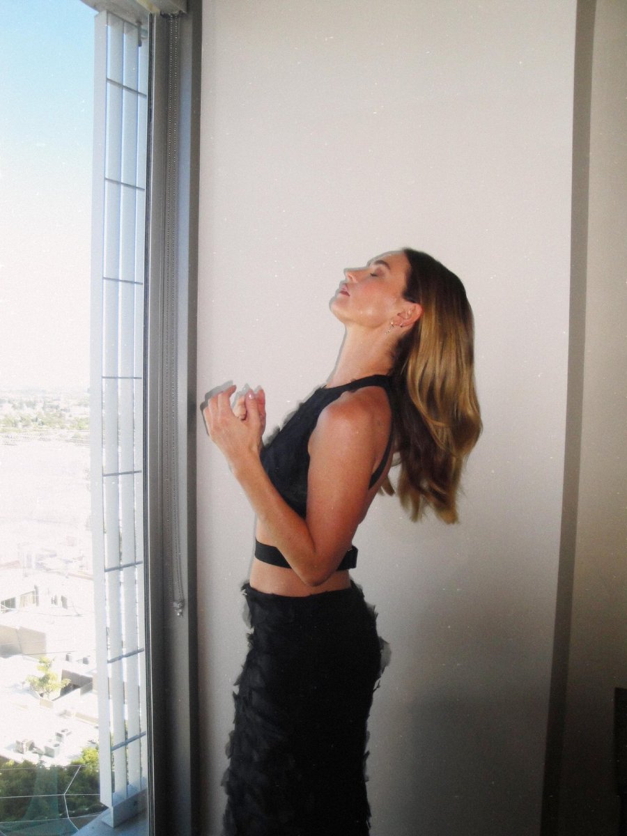 Lily James Source tweet media