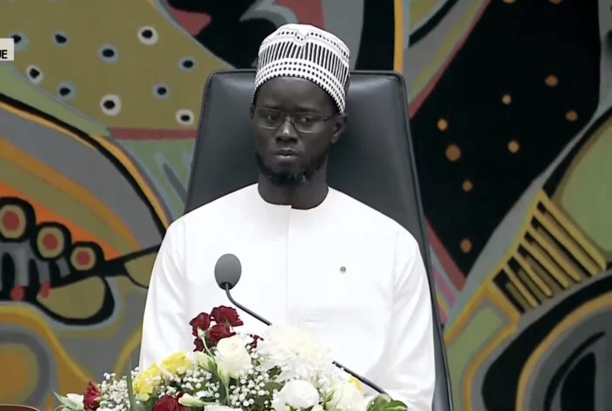 M.🇸🇳 tweet media