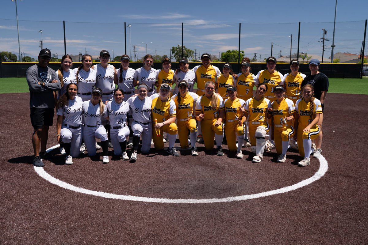 GameReadyEnt's tweet photo. Girls just want to have fun. Understand the mindset and build the mental strength. The little things that make a big difference. The League. #theleaguesocal https://t.co/o0MHObVpok https://t.co/CukPJtyKt8