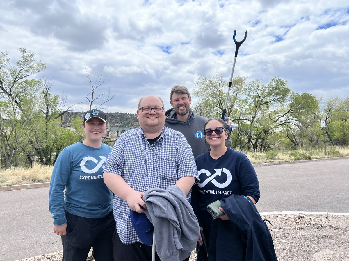 XIAccelerator's tweet image. Not every win is in a boardroom. Sometimes it’s a few trash bags, Monument Creek, and people who care.

Proud to be part of CityServe Day. Thanks to Jaxon Engineering for leading the way.

#ColoradoSprings #GiveBack #Community