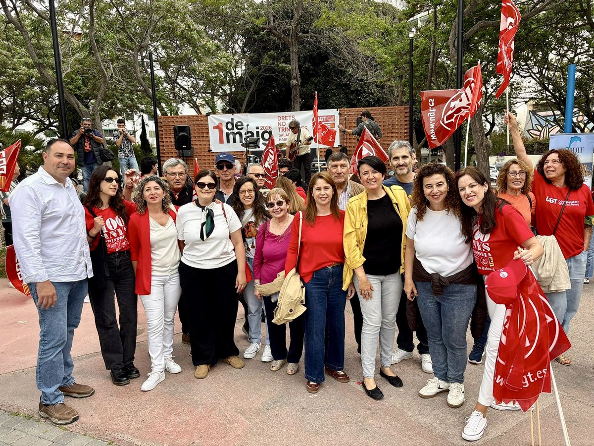 jsibalears's tweet photo. Des de les Joventuts Socialistes sempre serem al costat de la classe treballadora 💪🏼🌹

Omplim els carrers de les nostres illes per defensar els drets i la dignitat de totes les treballadores i treballadors!! https://t.co/f8CoVeSzn1