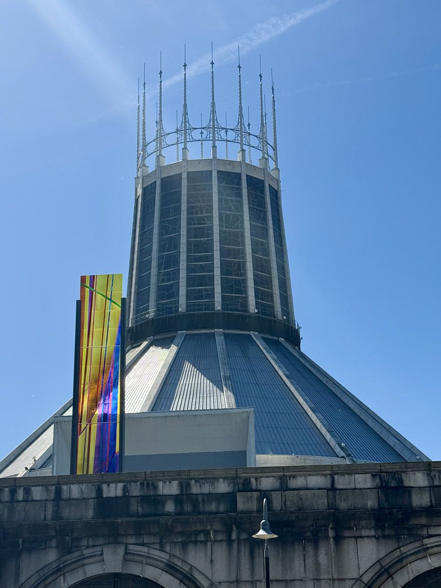 faerder46's tweet image. If you want a cathedral , we have one to spare. Lucky today as there was a fire in the Anglican one. This is the Catholic cathedral looking great in the sun #liverpool #cathedral @LiverpoolMet