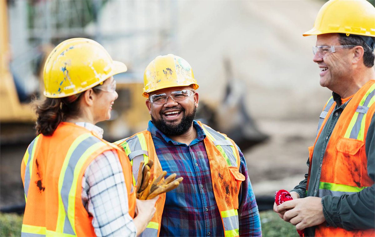 TalentPoolHub's tweet photo. 🚧 Exploring a #career in construction? @CCAbuildsYYC #Jobs Marketplace features roles from labour to skilled trades to executive roles. 

Browse roles: https://t.co/Tp7RJ6oidE  @ACA_social https://t.co/iw092N1akP