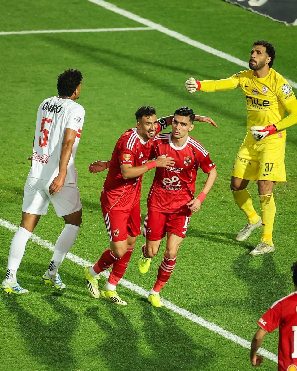 MickyJnr__'s tweet photo. ⏰ FT’ 

𝐙𝐚𝐦𝐚𝐥𝐞𝐤 𝐒𝐂 𝟎-𝟑 𝐀𝐥 𝐀𝐡𝐥𝐲 𝐒𝐂

Full-time in the #CairoDerby.

A dominant performance from Al Ahly, who take all three points with a convincing 3-0 win.

𝐓𝐡𝐨𝐮𝐠𝐡𝐭𝐬? 👀

#AfricanFootball https://t.co/42ivcJXas0