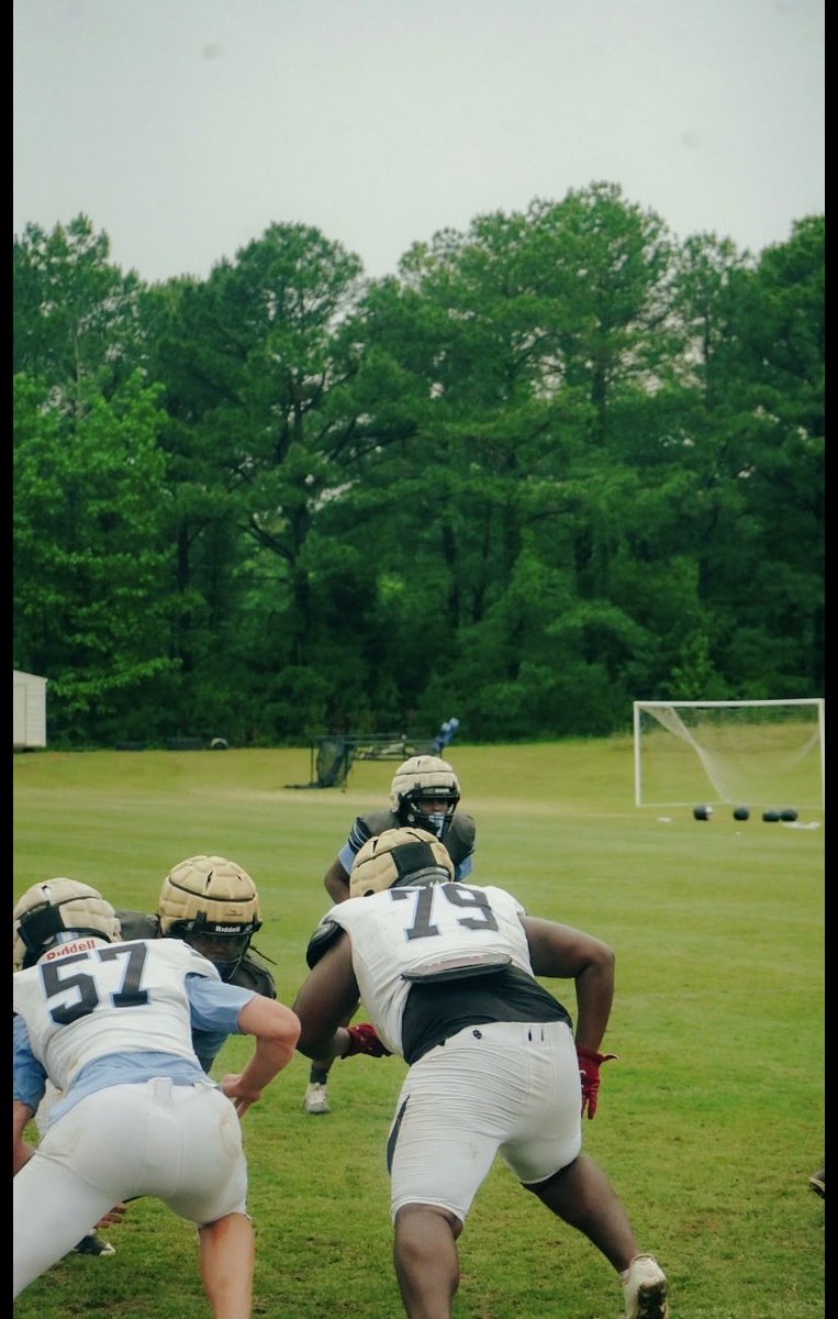 MicahMitchell97's tweet photo. #Recruittheridge https://t.co/19AubMSGO0