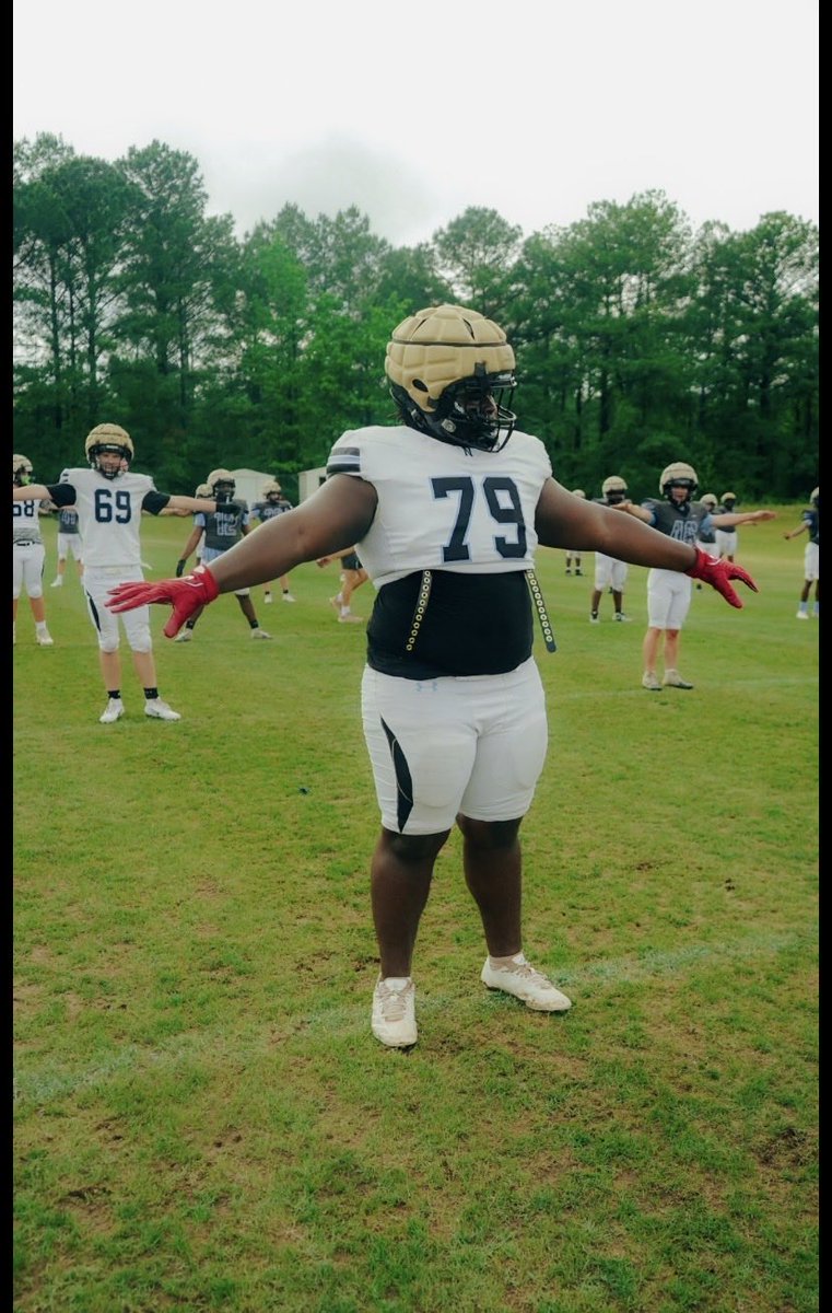 MicahMitchell97's tweet photo. #Recruittheridge https://t.co/19AubMSGO0