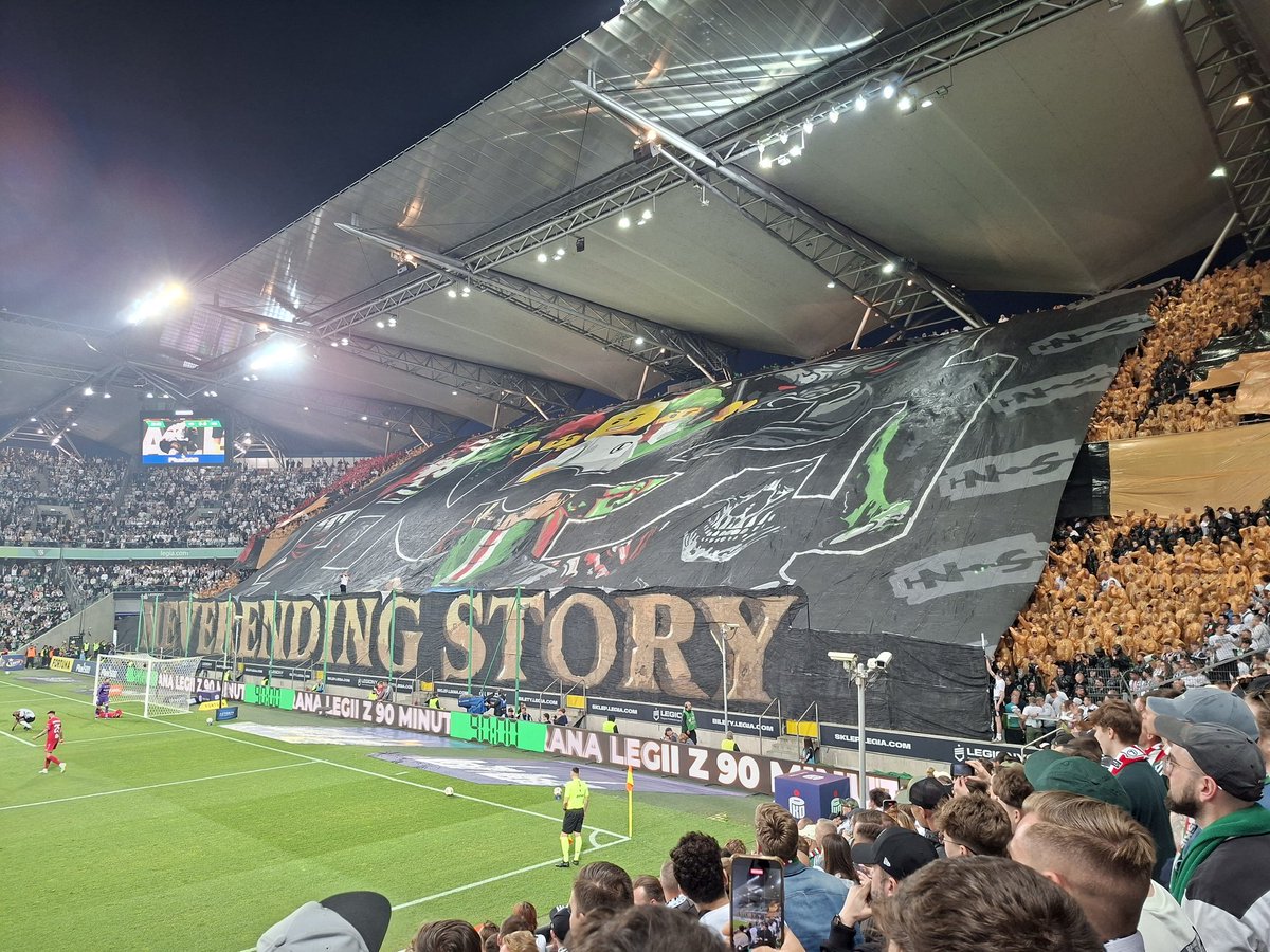 DebekTomek's tweet photo. Niekończąca się opowieść. #LEGWID 
Walczymy z @FutbolNaTak #meczing #groundhopping https://t.co/Xs5ozl0vdv