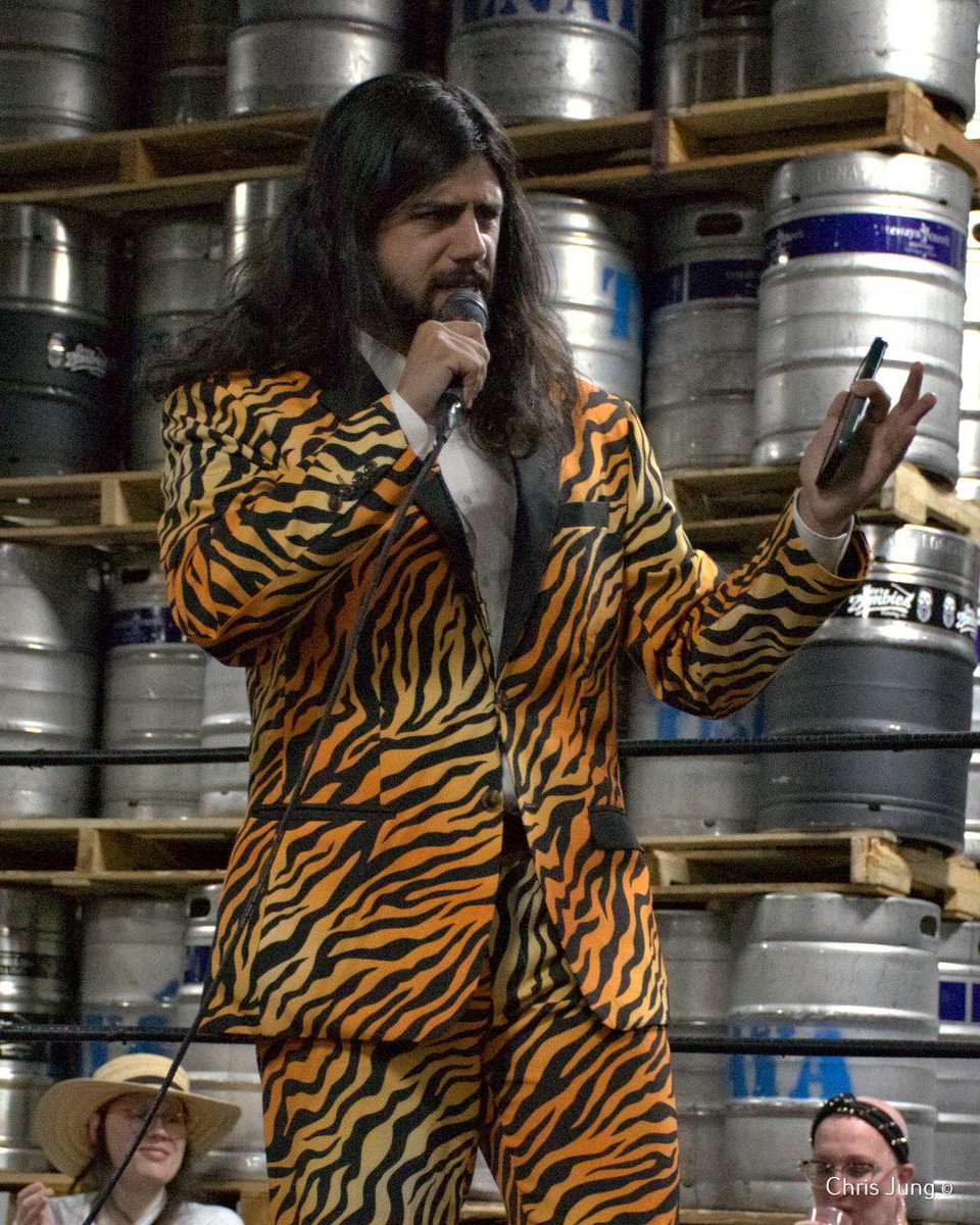 Rudo_Rampage's tweet image. Does Ario Ameen even need a mic with a suit that loud?
#wwwswwf #wrestling  @darksheikftf @ARI0AMEEN