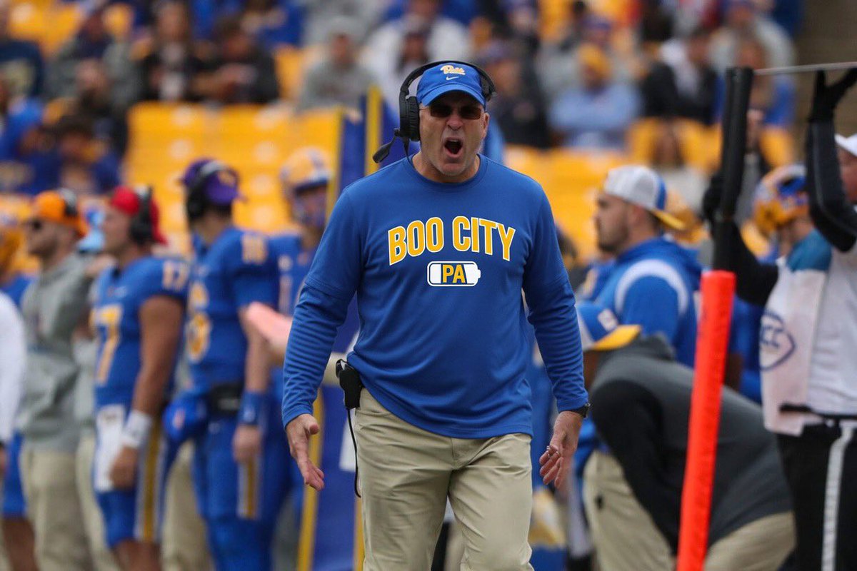 Retro Pitt tweet media