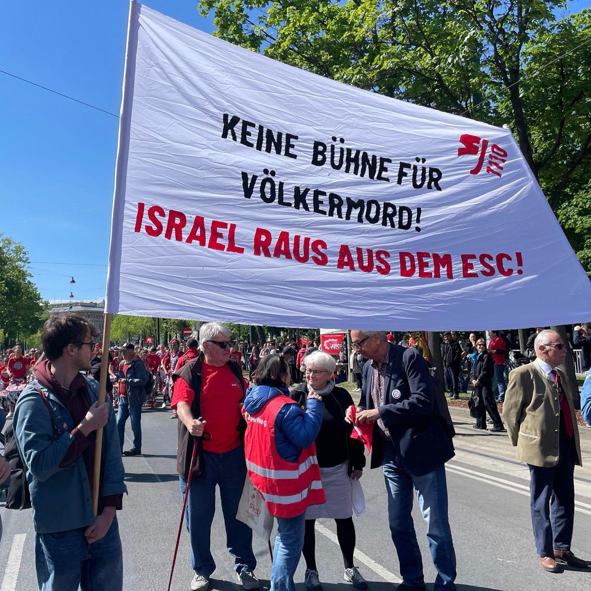 DanielKapp's tweet image. Heute vor 45 Jahren (1.5.1981) wurde Wiens SP-Stadtrat Heinz Nittel von einem Attentäter einer palästinensischen Terrorgruppe ermordet. Er war Präsident der Österr.-Israelischen Gesellschaft. So ehrt die SJ im Jahr 2026 sein Andenken.