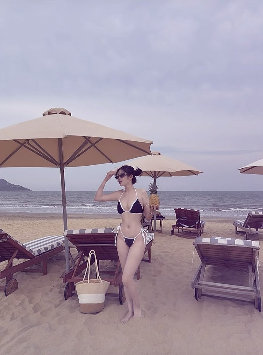 thỏ 🐰 tweet media