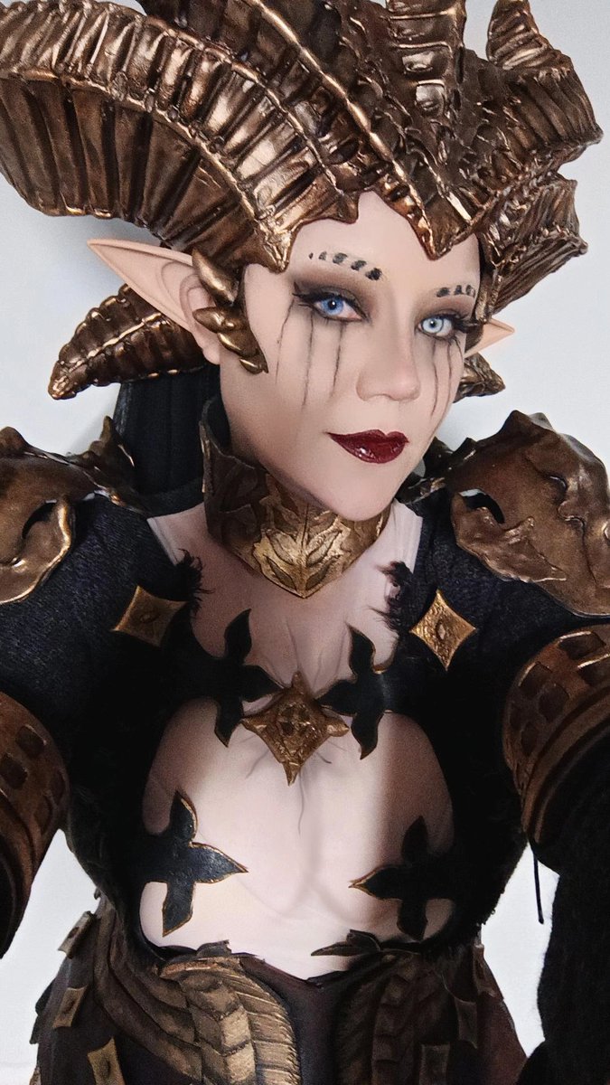 AlecVolkov's tweet photo. I finally done this cosplay ☺️☺️☺️

#diablo https://t.co/JsZzOeh7KP