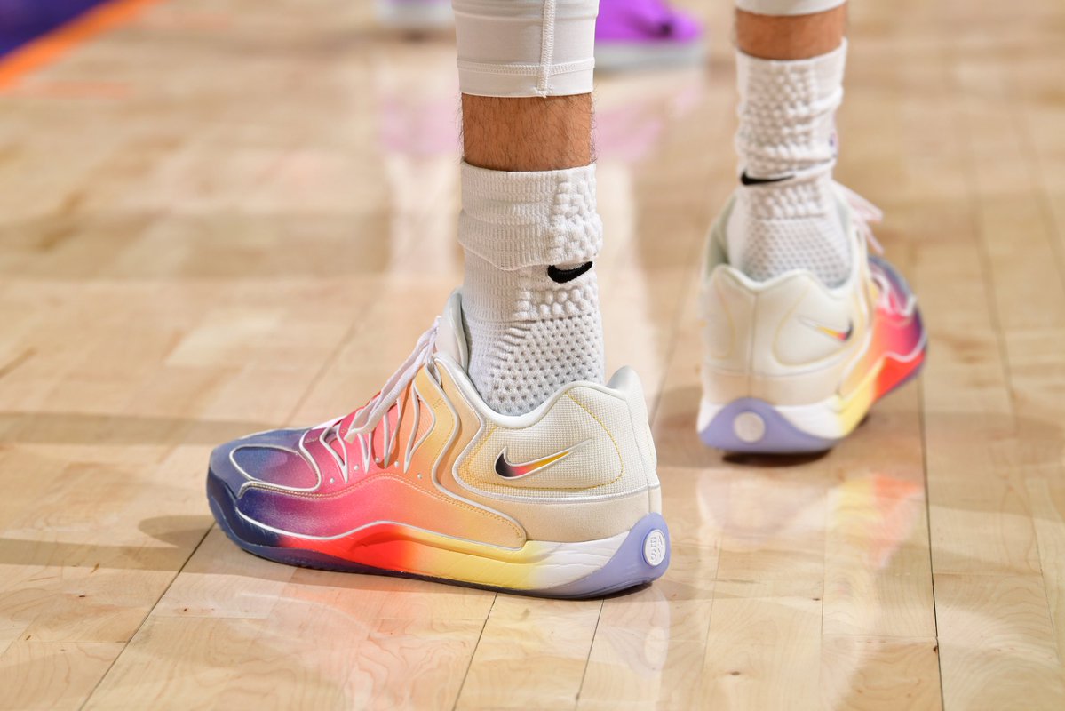 SLAM Kicks tweet media